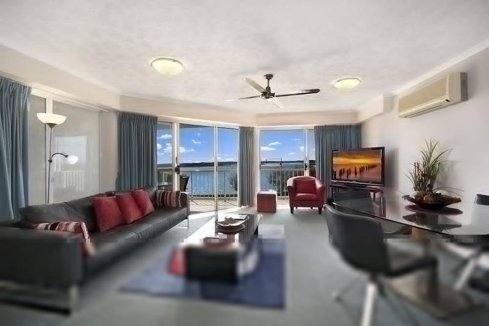 Sandy Shores Units Aparthotel 4*